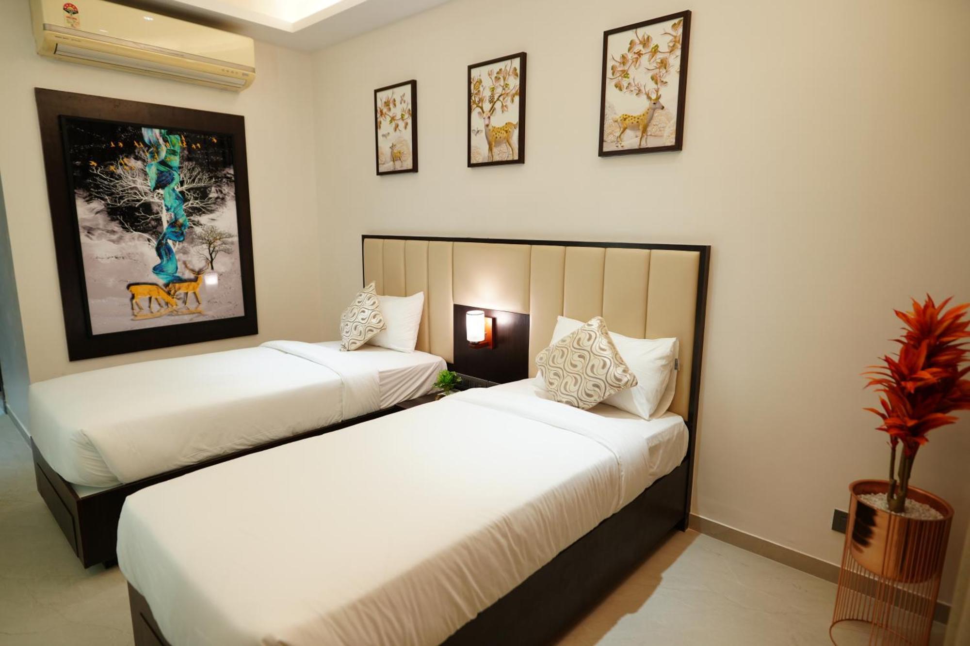 Hotel Grand Visava לונבלה מראה חיצוני תמונה