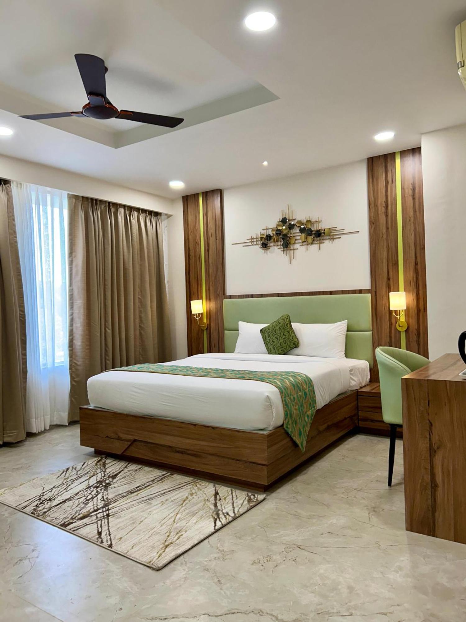 Hotel Grand Visava לונבלה מראה חיצוני תמונה