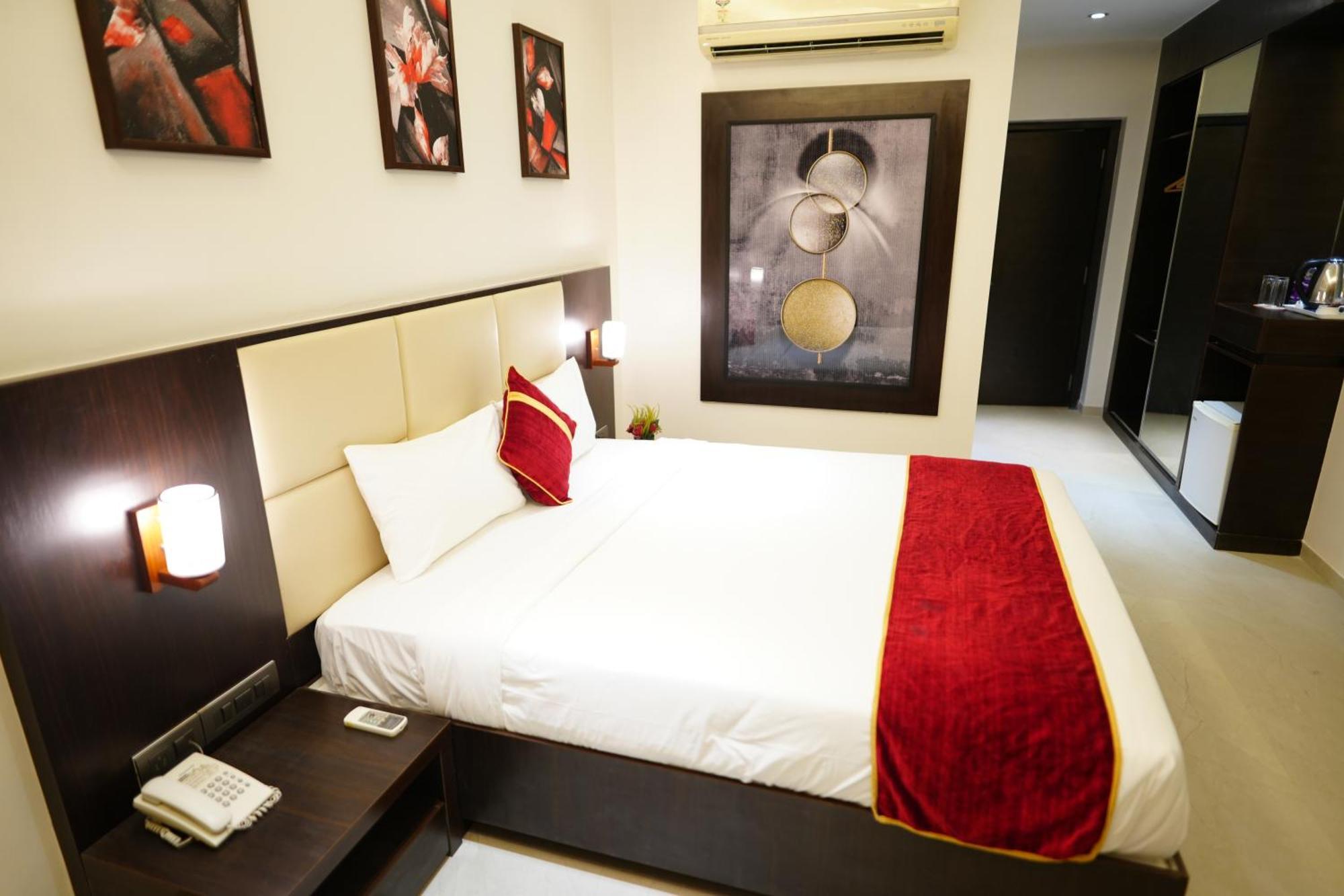 Hotel Grand Visava לונבלה מראה חיצוני תמונה
