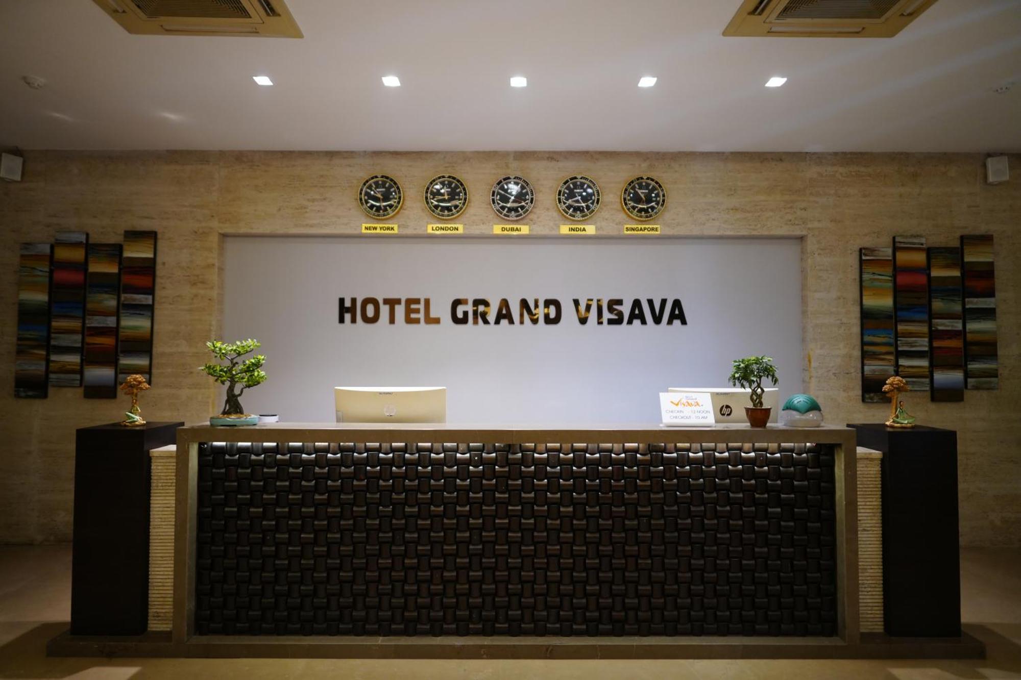 Hotel Grand Visava לונבלה מראה חיצוני תמונה