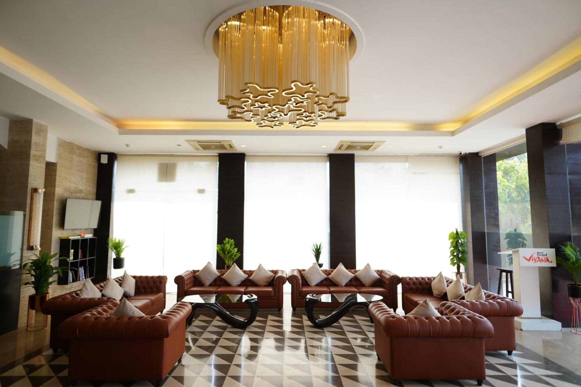 Hotel Grand Visava לונבלה מראה חיצוני תמונה