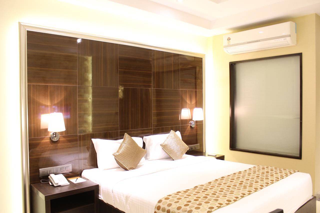 Hotel Grand Visava לונבלה מראה חיצוני תמונה
