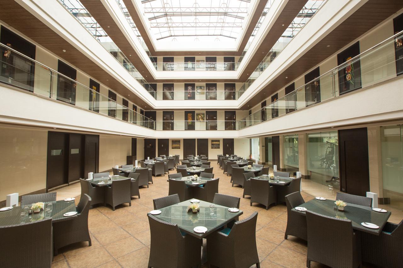 Hotel Grand Visava לונבלה מראה חיצוני תמונה