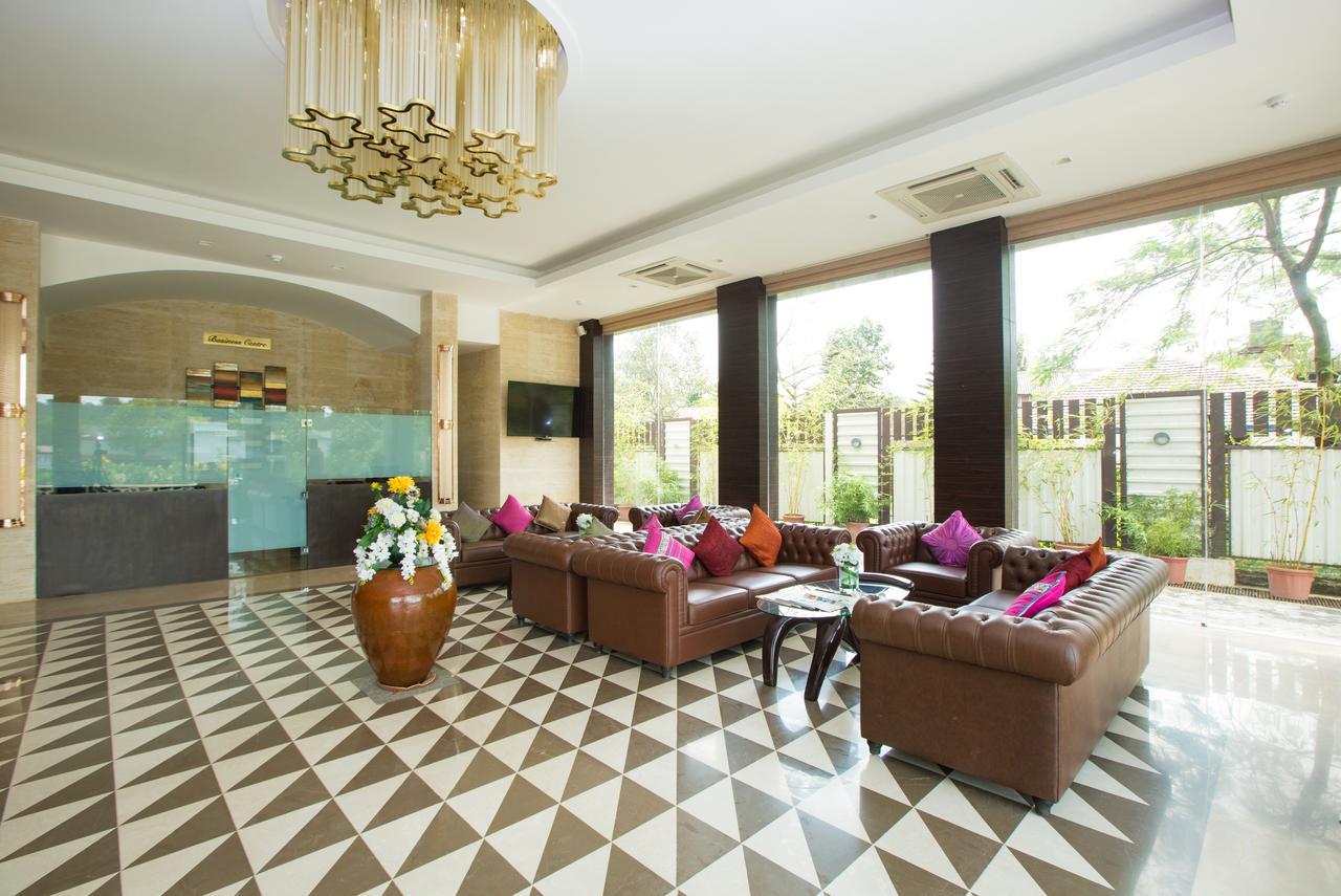 Hotel Grand Visava לונבלה מראה חיצוני תמונה