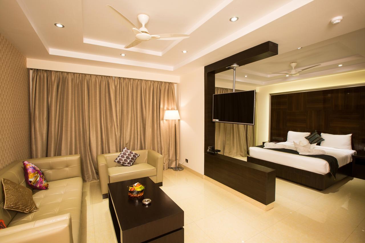 Hotel Grand Visava לונבלה מראה חיצוני תמונה